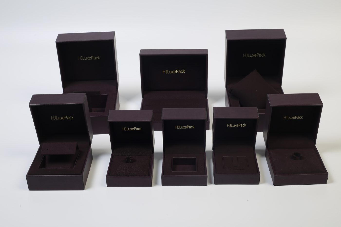 Classic Jewelry Box - Rigid Flip-top Packaging Suite View 2