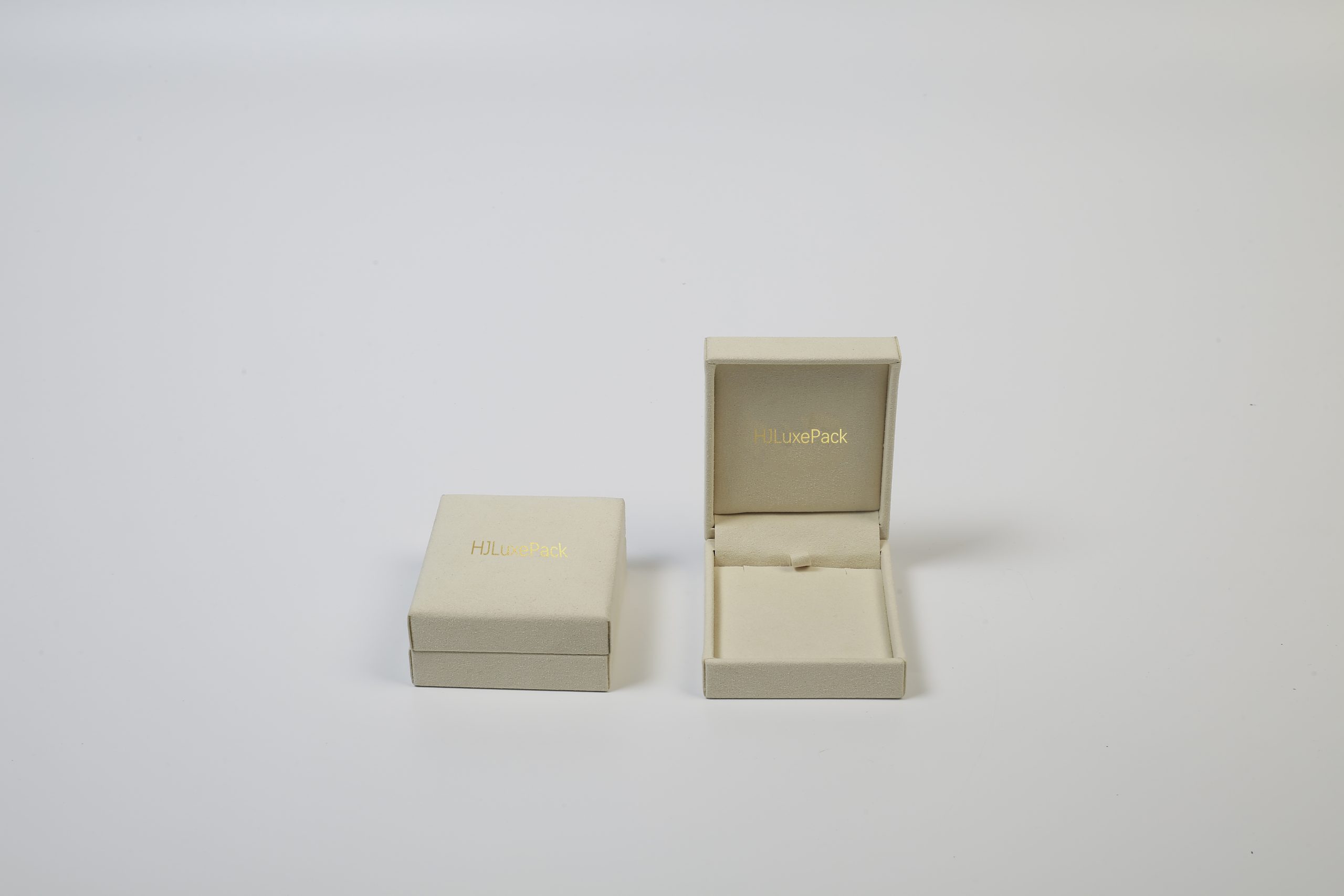 Faux Suede Necklace Packaging Box - Luxury Rigid Flip-top Jewelry Packaging View 1