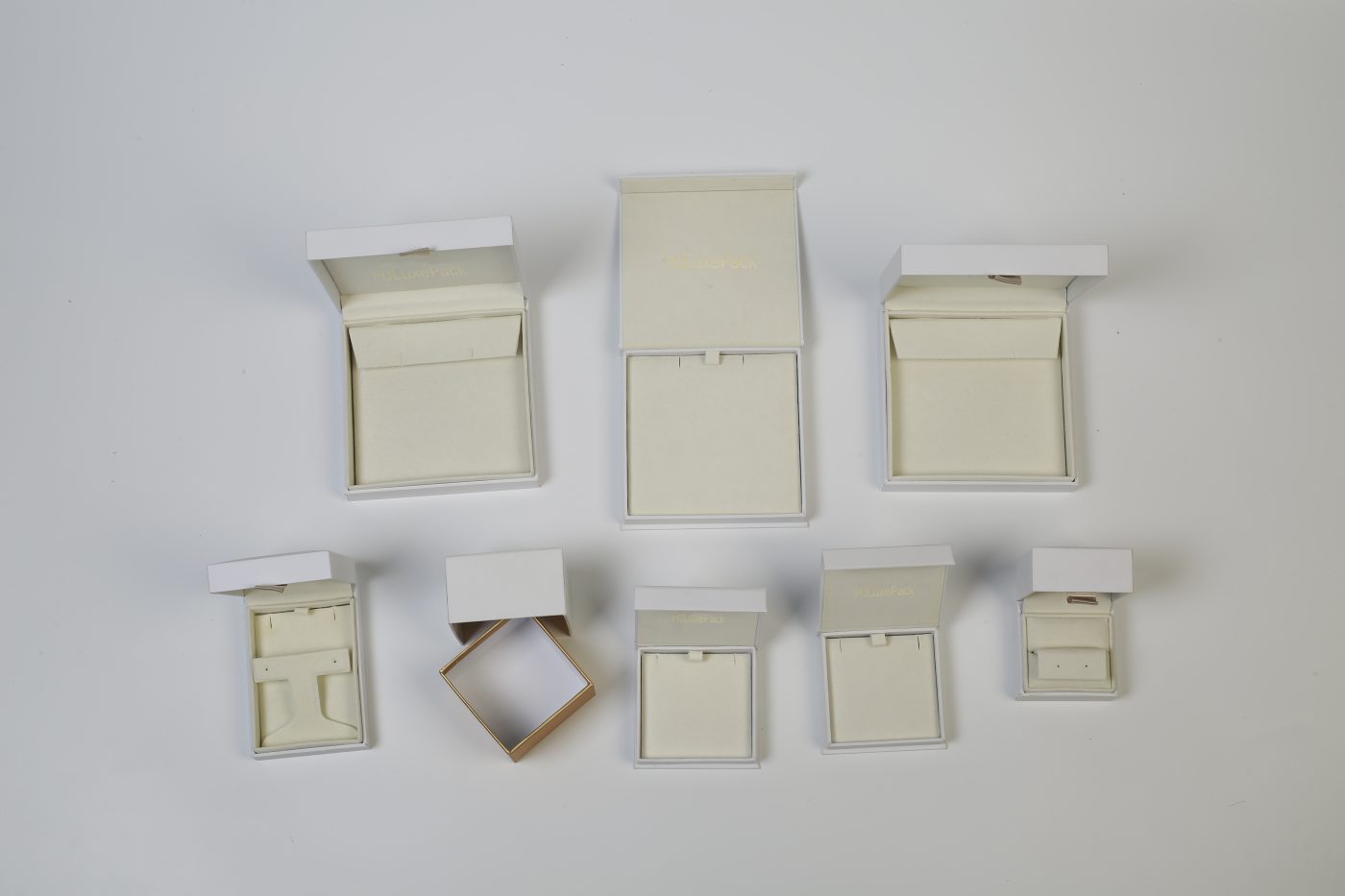 FSC-certified Sustainable Jewelry Box - Eco-friendly Rigid Paper Flip-top Luxury Packaging View 3