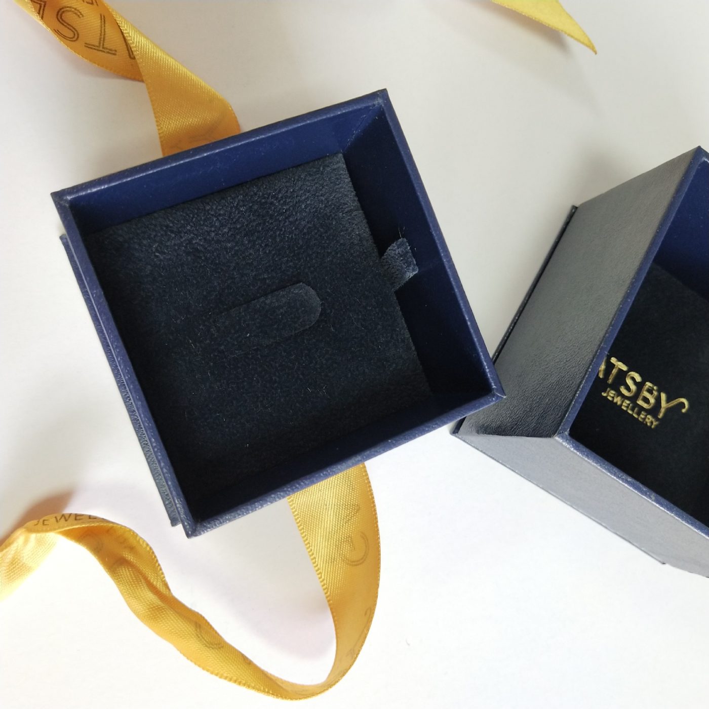 Sustainable Jewelry Gift Box – Eco-friendly Paper Lid-off Luxury Packaging View 3