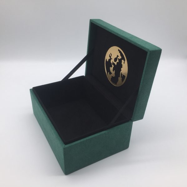 Luxury Wooden Jewelry Gift Box – Rigid Flip-top Custom Packaging View 1