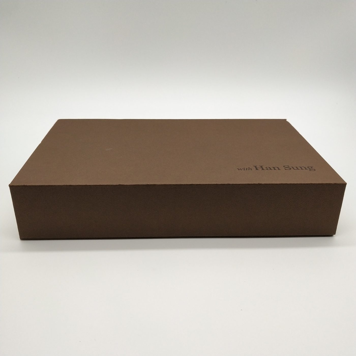 Sustainable Luxury Gift Box – Eco-friendly Book-style Custom Packaging View 3