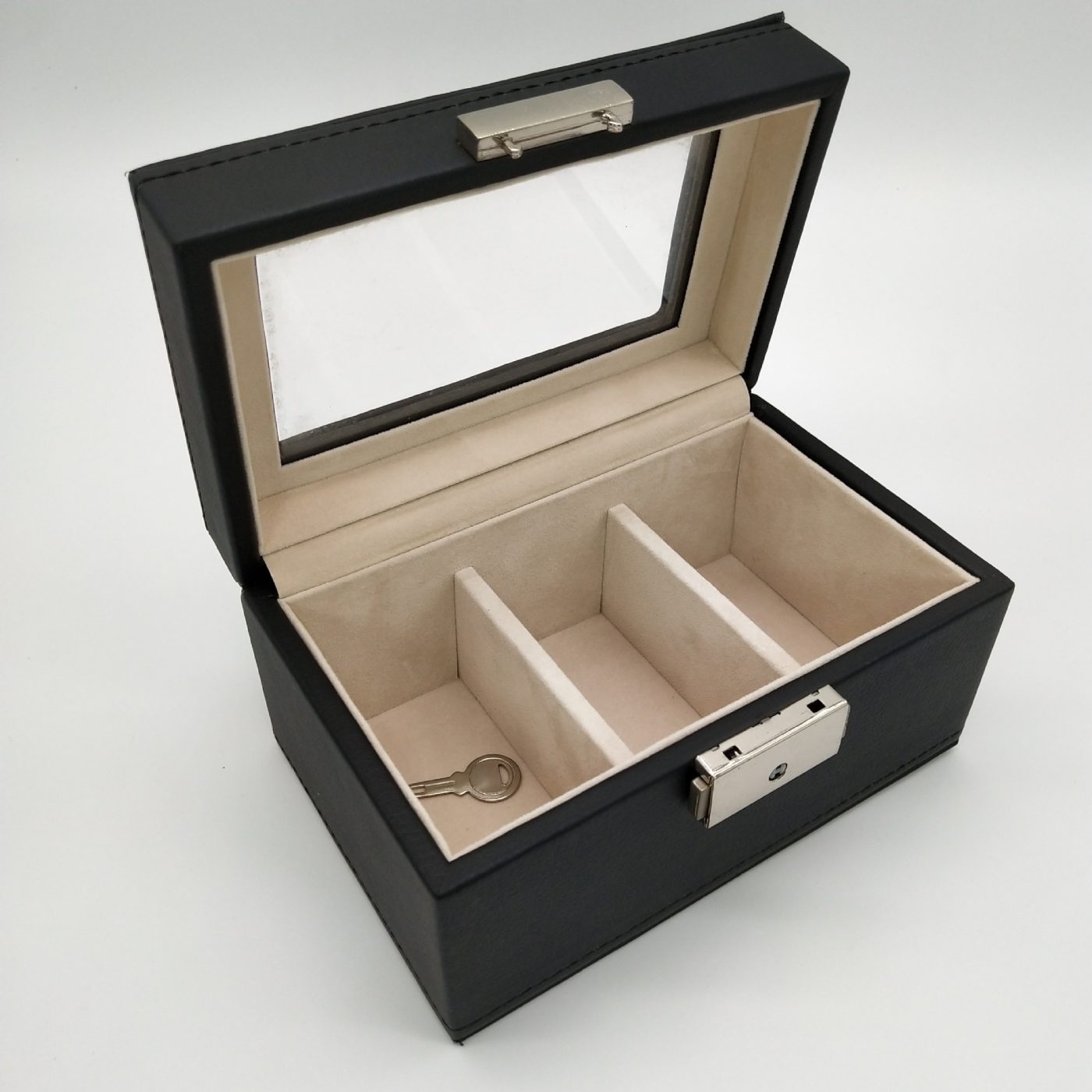 Classic Wooden Gift Box with Key Lock and Window – Rigid Luxury Packaging View 3