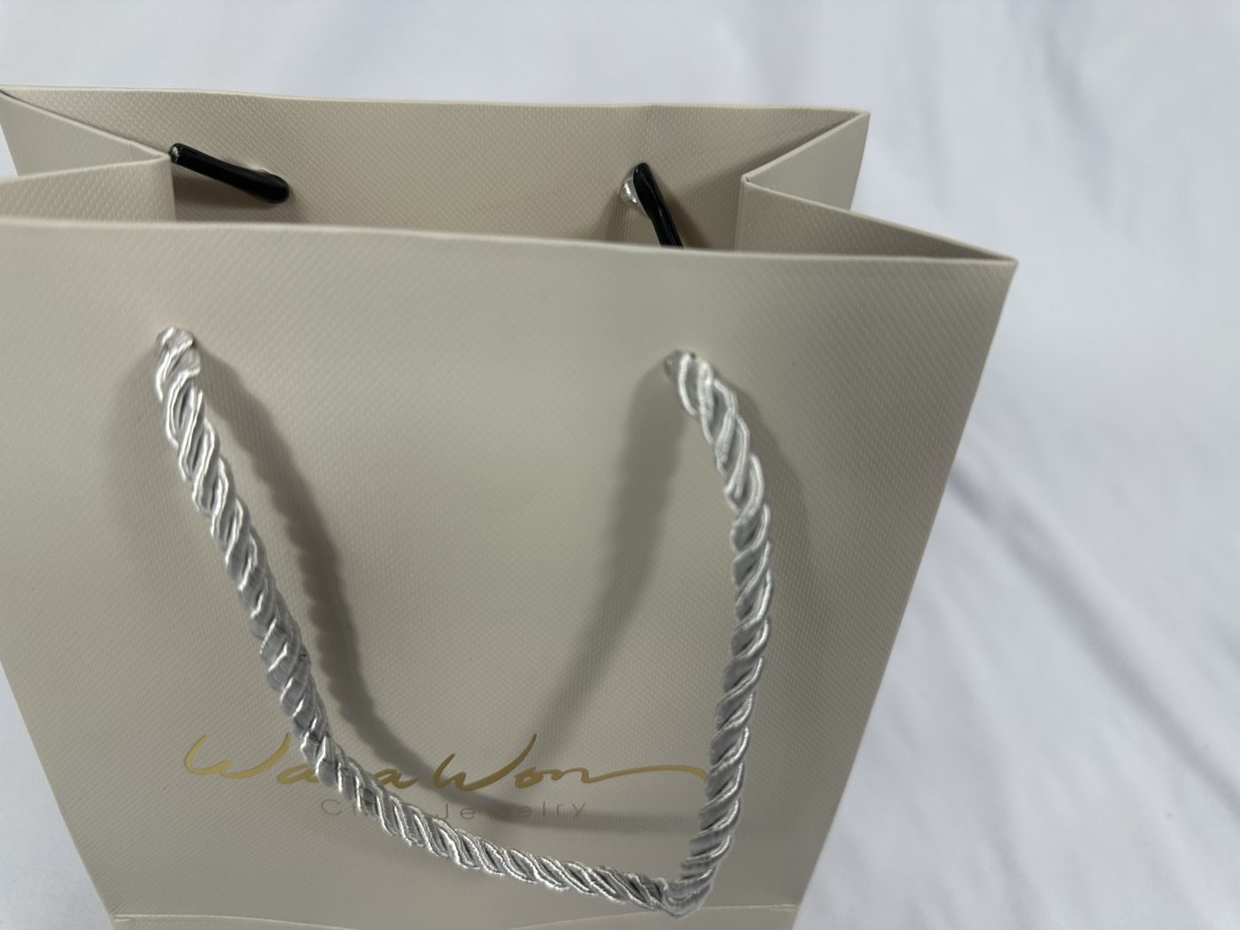 Classic Beige Twisted Rope Handle Gift Bag | Paper Bag J008 | HJLUXEPACK custom and luxury packaging provider View 2